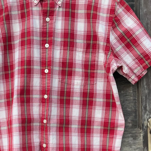 Abercrombie Short Sleeve Button Down Shirt, Red Plaid | L Boys - Picture 7 of 11